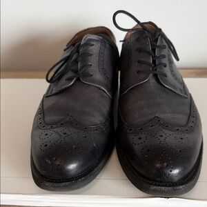Elegant Black Leather Men's Oxfords